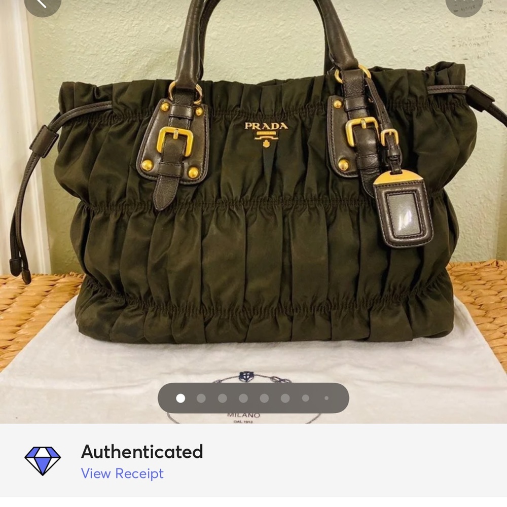Prada tote - Picture 16 of 16